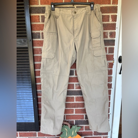 5.11 Tactical Other - 5.11 tactical gear cargo pants 38 34 ECU men’s women’s uniform Emergency casual